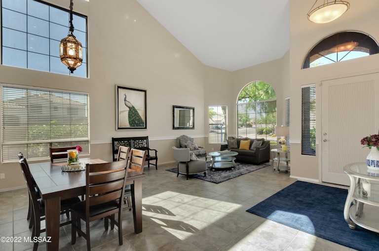 Photo 8 of 34 - 249 W Milbrae Springs Dr, Oro Valley, AZ 85755