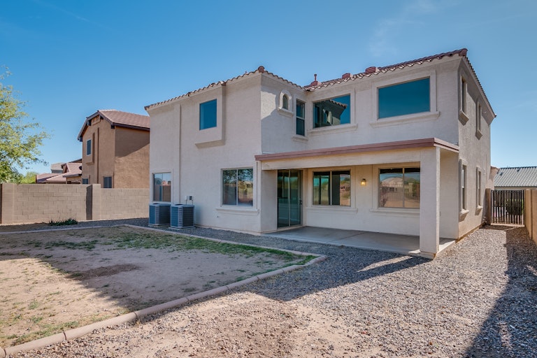 Photo 6 of 35 - 34681 N Vidlak Dr, San Tan Valley, AZ 85143