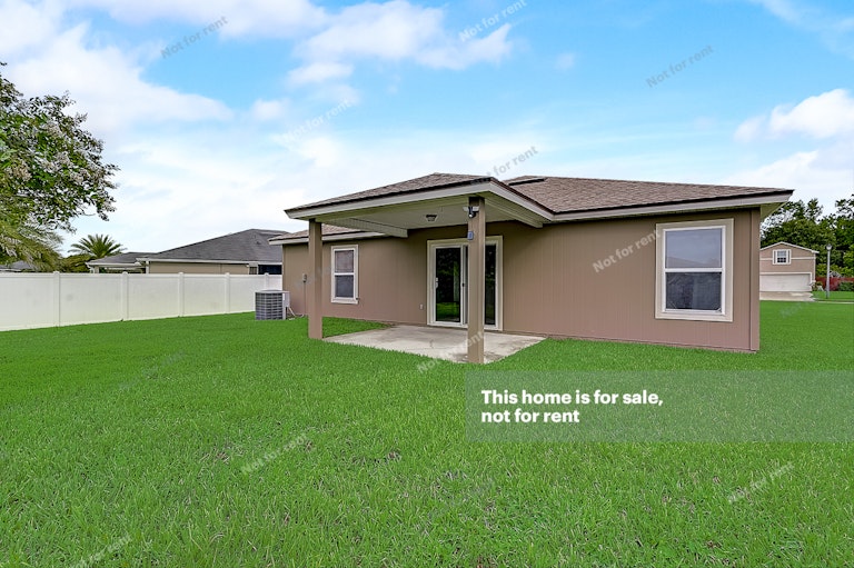 Photo 10 of 33 - 6012 Chestnut Gelding Ln, Jacksonville, FL 32234