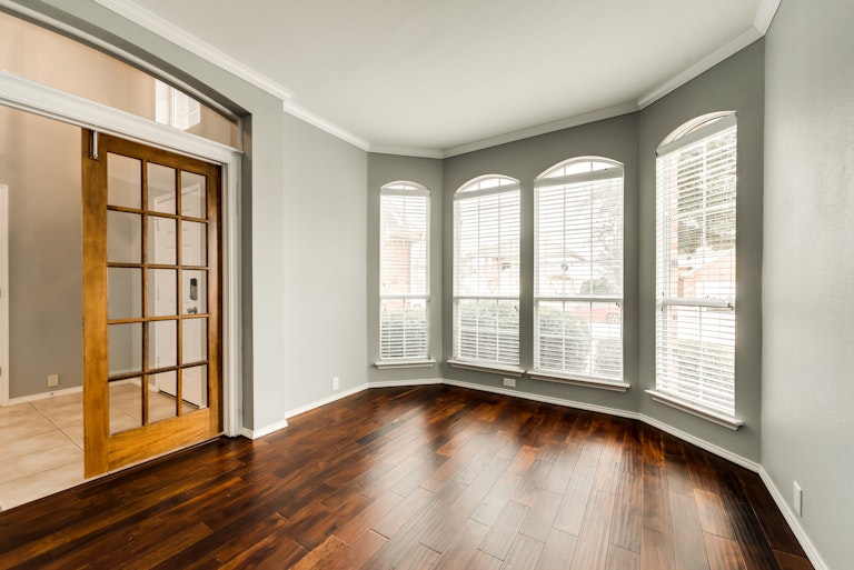 Photo 11 of 26 - 4401 Vista Meadows Dr, Fort Worth, TX 76244