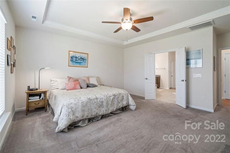 Photo 26 of 48 - 15003 Luna Dr, Charlotte, NC 28278