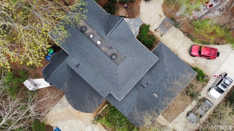 Photo 5 of 49 - 1204 Queensferry Rd, Cary, NC 27511