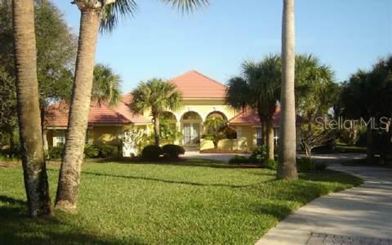 Photo 1 of 4 - 9 Island Estates Pkwy, Palm Coast, FL 32137
