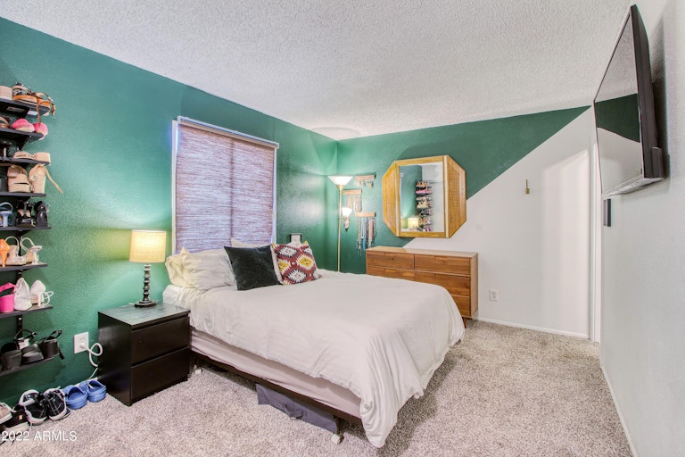 Photo 19 of 41 - 5202 S 46th Pl, Phoenix, AZ 85040