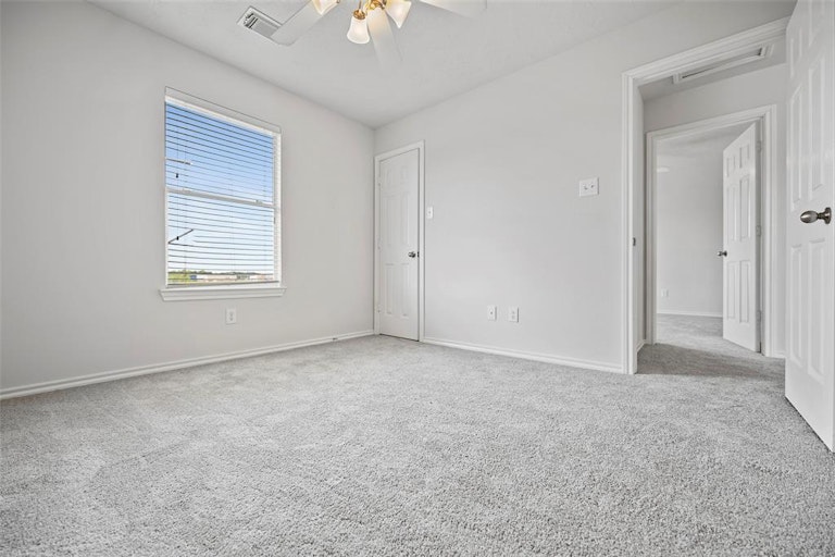 Photo 33 of 34 - 16923 Great Oaks Glen Dr, Houston, TX 77083
