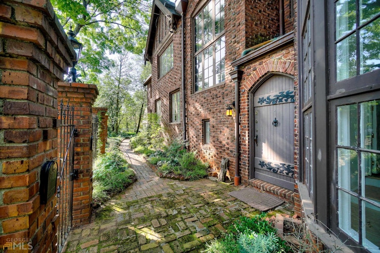 Photo 59 of 59 - 898 Briarcliff Rd NE, Atlanta, GA 30306