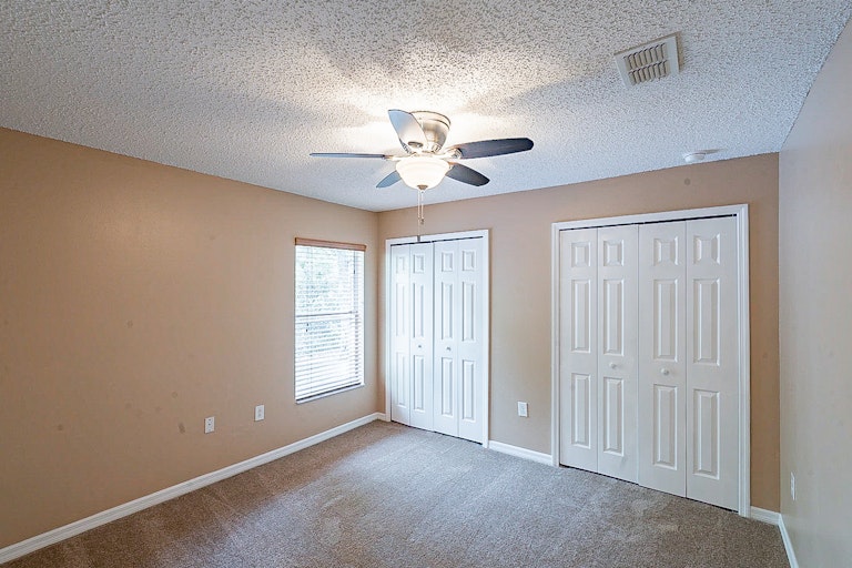 Photo 21 of 29 - 1170 Howland Blvd, Deltona, FL 32738