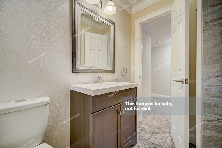 Photo 21 of 29 - 2845 Holly Point Dr, Jacksonville, FL 32277