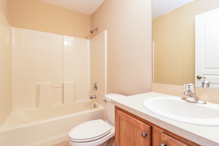 Photo 21 of 25 - 369 S Oak Ave, Orange City, FL 32763