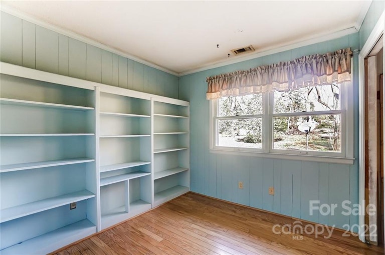 Photo 10 of 15 - 209 Faires Ave, Belmont, NC 28012