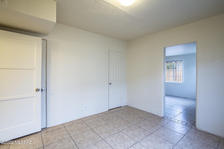 Photo 24 of 43 - 1548 E 9th St, Tucson, AZ 85719
