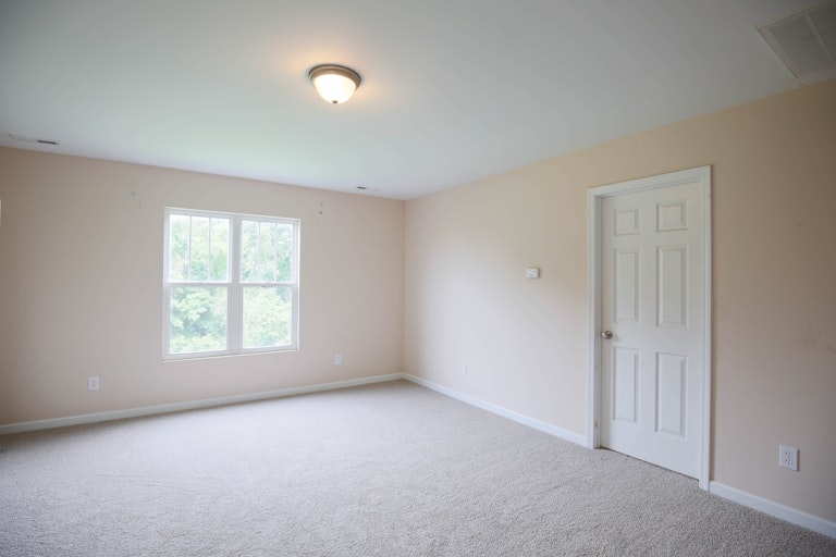 Photo 17 of 23 - 2269 Southfort Dr, Garner, NC 27529