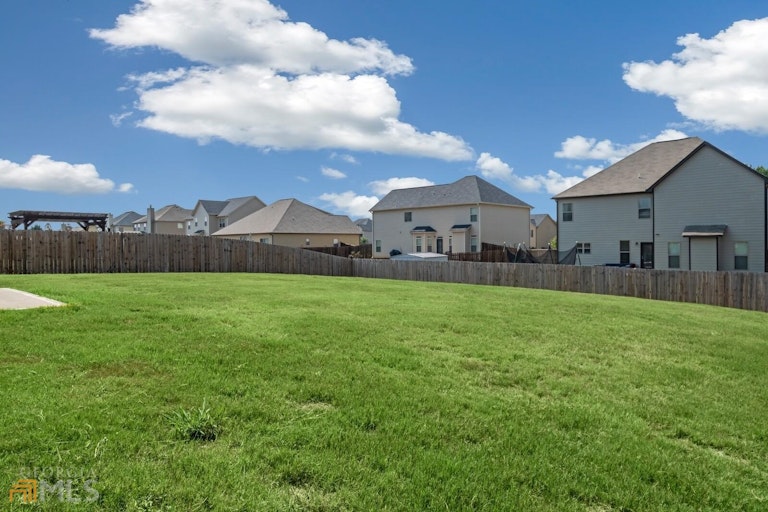 Photo 33 of 37 - 537 Harmony Way, Locust Grove, GA 30248