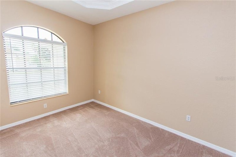 Photo 15 of 22 - 1053 Archway Dr, Spring Hill, FL 34608