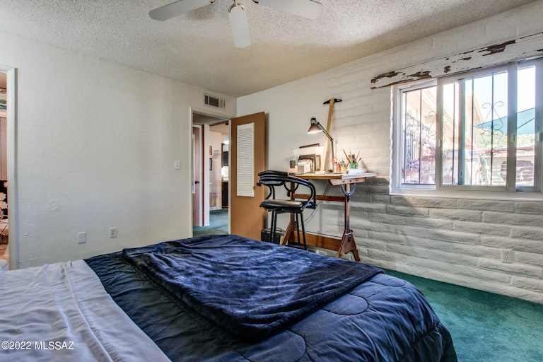 Photo 28 of 40 - 810 S Kolb Rd #64, Tucson, AZ 85710