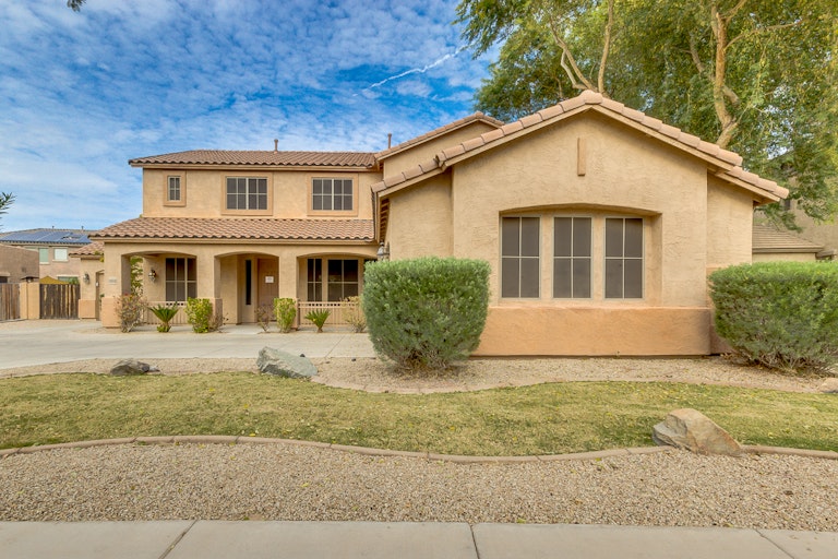 Photo 1 of 36 - 19430 E Raven Dr, Queen Creek, AZ 85142