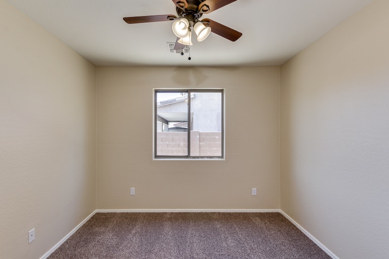 Photo 16 of 22 - 21991 E Via Del Oro, Queen Creek, AZ 85142
