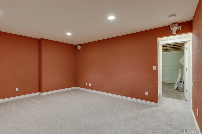 Photo 35 of 40 - 10712 Dayton Way, Commerce City, CO 80640