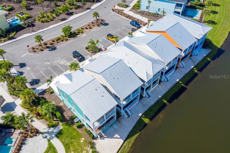 Photo 28 of 34 - 8117 SE Surf St #8117, Kissimmee, FL 34747