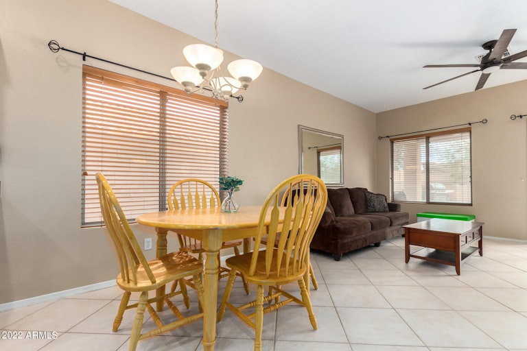 Photo 11 of 30 - 25228 N 41st Ave, Phoenix, AZ 85083