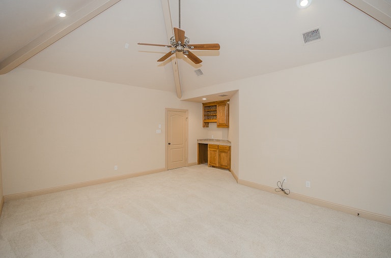Photo 41 of 47 - 3006 Queen Ann Ct, Arlington, TX 76001