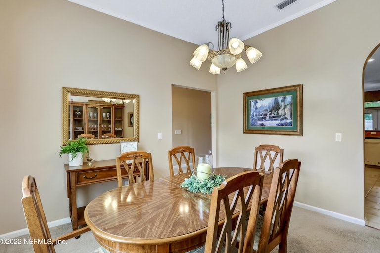 Photo 13 of 32 - 12669 Eaglesham Dr, Jacksonville, FL 32225