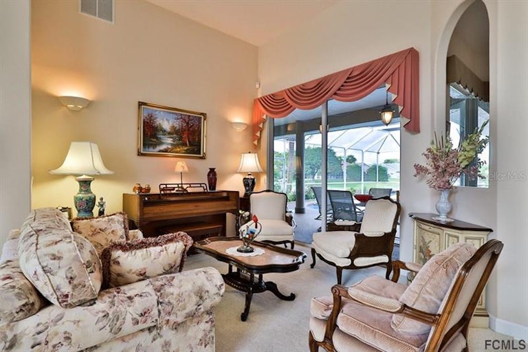 Photo 9 of 57 - 29 Clermont Ct, Palm Coast, FL 32137