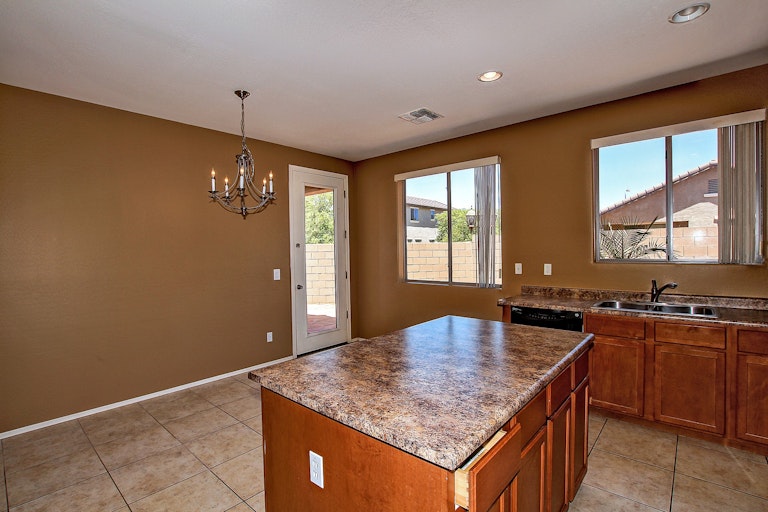 Photo 9 of 25 - 4024 W Valley View Dr, Laveen, AZ 85339