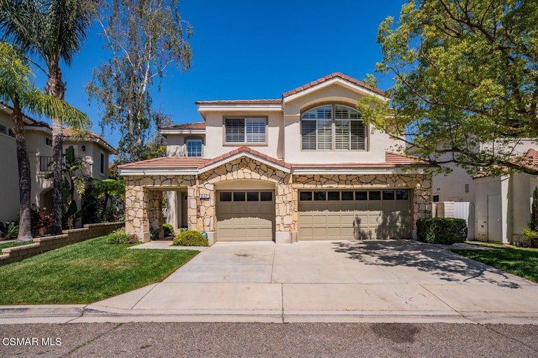 Photo 1 of 31 - 617 Breckenridge Pl, Simi Valley, CA 93065