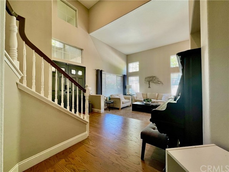Photo 12 of 39 - 29132 Wayfarer Ct, Lake Elsinore, CA 92530