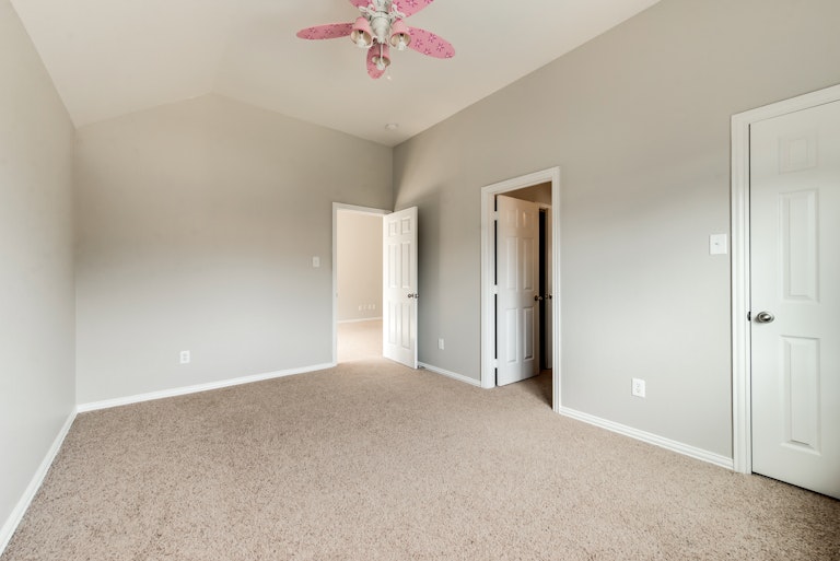 Photo 22 of 29 - 1860 La Grande Dr, Rockwall, TX 75087