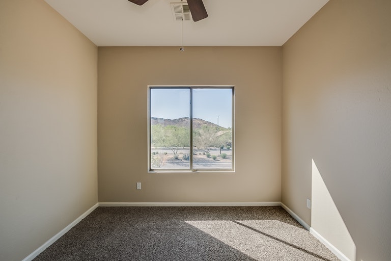 Photo 19 of 28 - 5415 W Red Bird Rd, Phoenix, AZ 85083