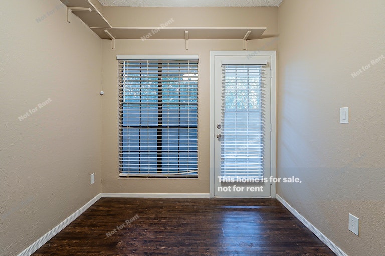Photo 12 of 18 - 8888 N 47th Ave #109, Glendale, AZ 85302