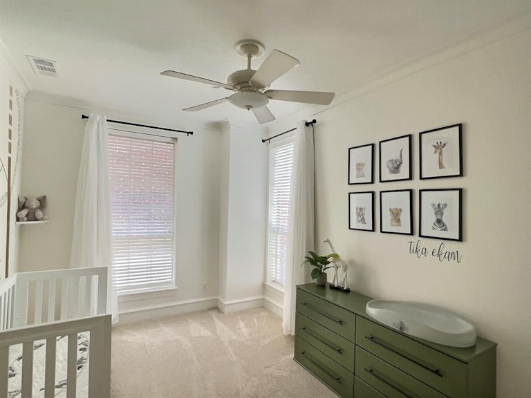 Photo 14 of 19 - 4334 Gilbert Ave, Dallas, TX 75219