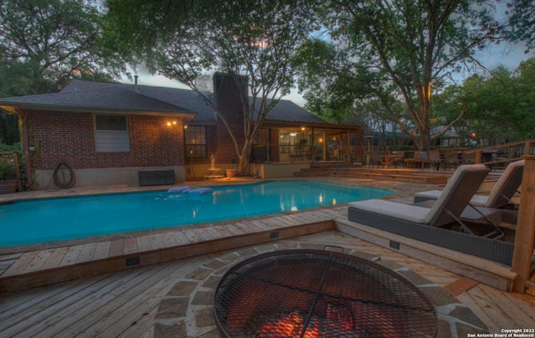 Photo 36 of 48 - 1820 Cypress Rapids Dr, New Braunfels, TX 78130