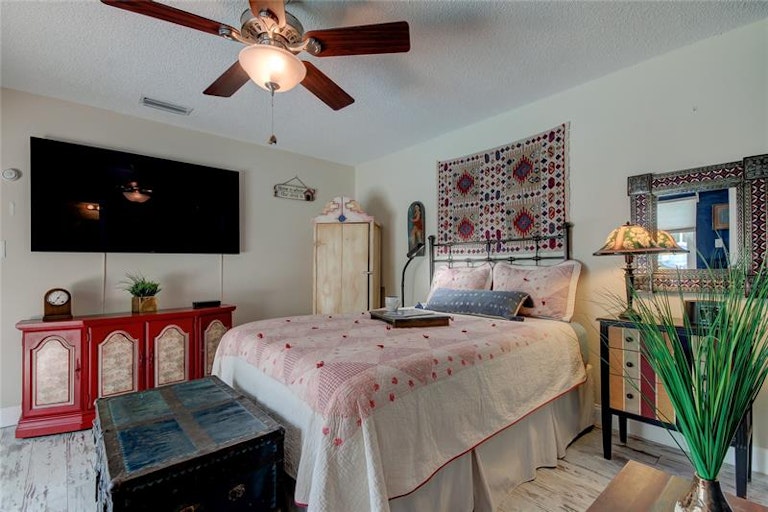 Photo 51 of 99 - 206 Timberview Dr, Safety Harbor, FL 34695