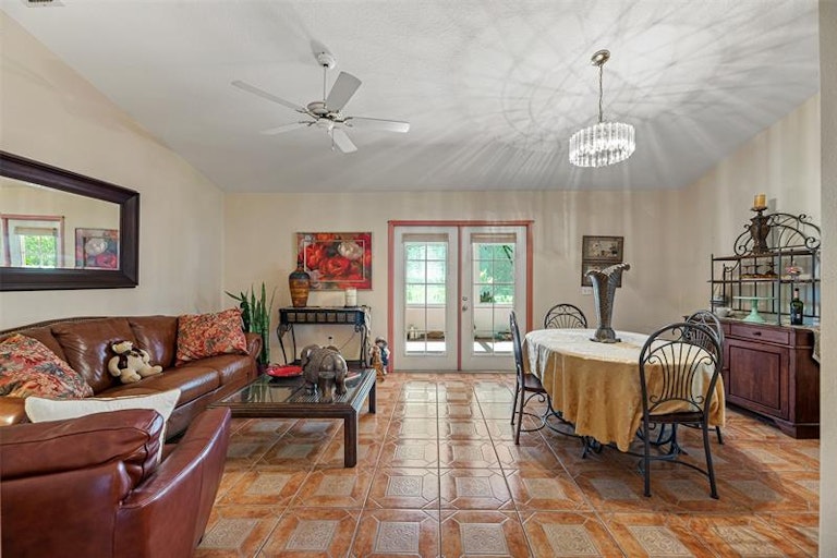 Photo 9 of 34 - 2345 Kings Crest Rd, Kissimmee, FL 34744