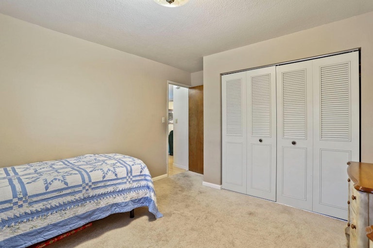 Photo 12 of 20 - 406 Tioga Dr, Lodi, CA 95242