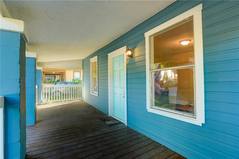 Photo 2 of 25 - 4218 N 13th St, Tampa, FL 33603