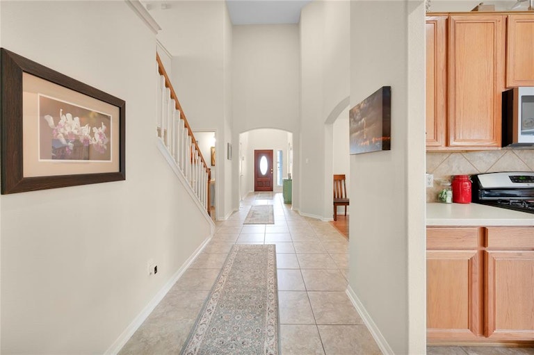 Photo 15 of 33 - 22302 Lamaster Ln, Spring, TX 77373