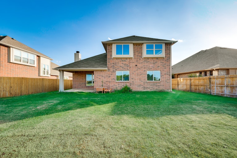 Photo 36 of 37 - 1129 Longhorn Dr, Aubrey, TX 76227