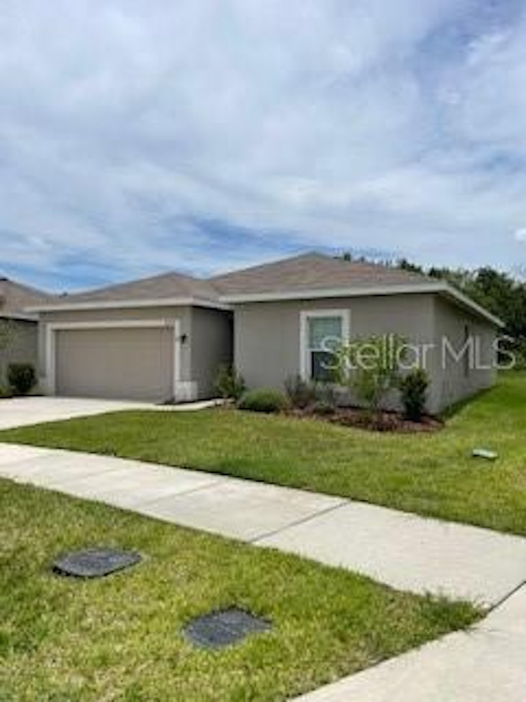 Photo 2 of 17 - 14558 Haddon Mist Dr, Wimauma, FL 33598