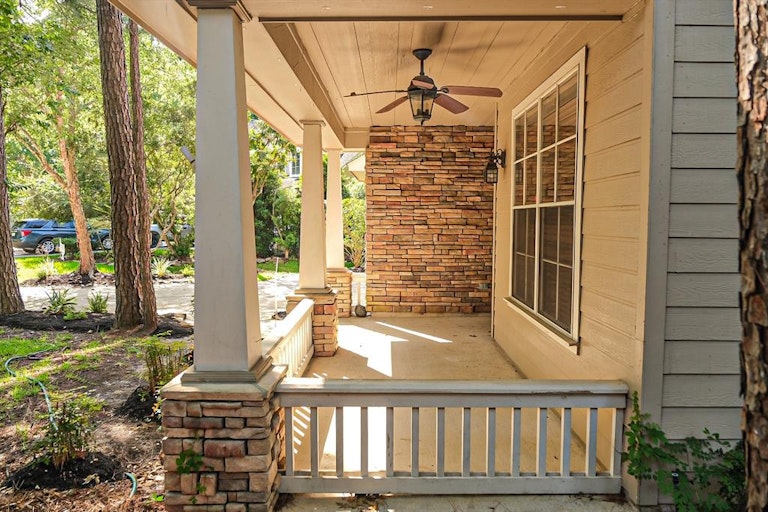 Photo 3 of 17 - 19 Cider Mill Ct, Spring, TX 77382