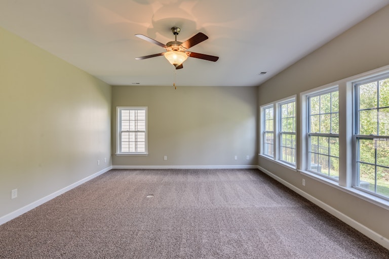 Photo 7 of 20 - 13620 James Ervin Way, Davidson, NC 28036