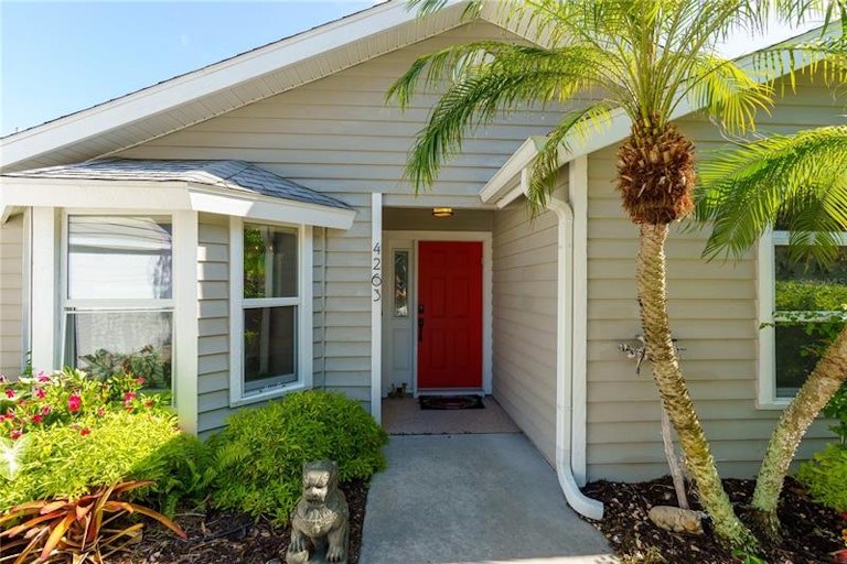 Photo 7 of 71 - 4263 Prairie View Dr S, Sarasota, FL 34232