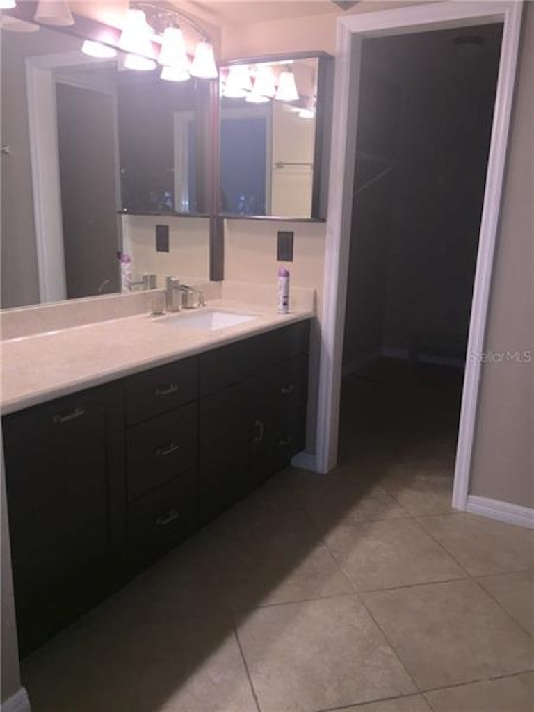 Photo 13 of 25 - 3800 Brandy St, Orlando, FL 32812