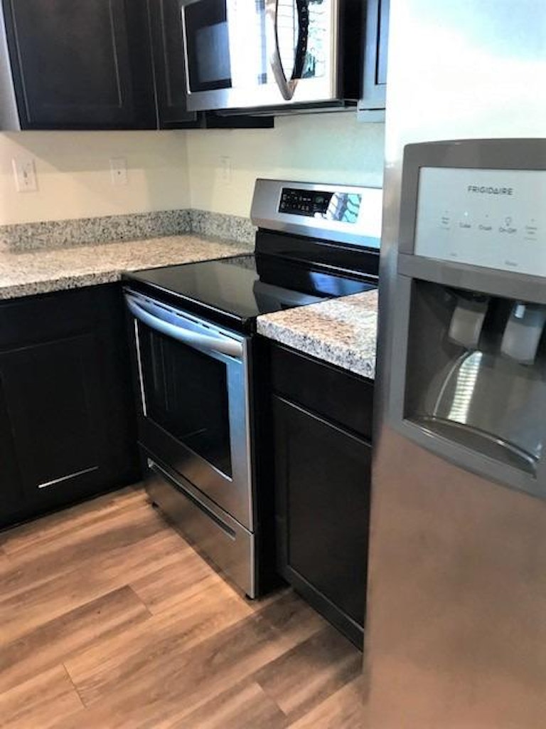 Photo 6 of 25 - 3504 Bayou Rd, Sacramento, CA 95835