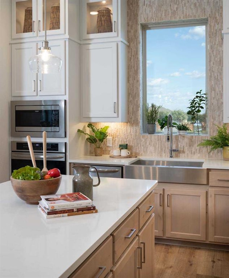 Photo 9 of 23 - 1106 Queensdown Way, Forney, TX 75126
