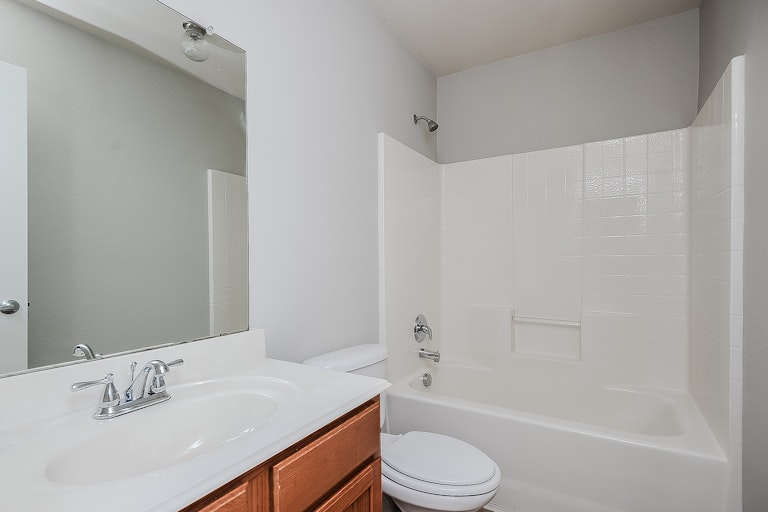 Photo 19 of 25 - 2050 Times Rd, Heartland, TX 75126