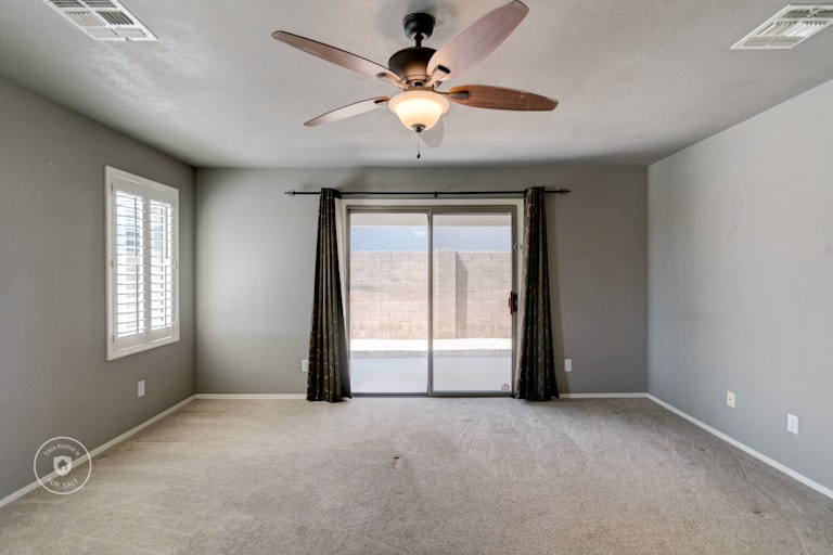Photo 17 of 22 - 2415 E Morrow Dr, Phoenix, AZ 85050